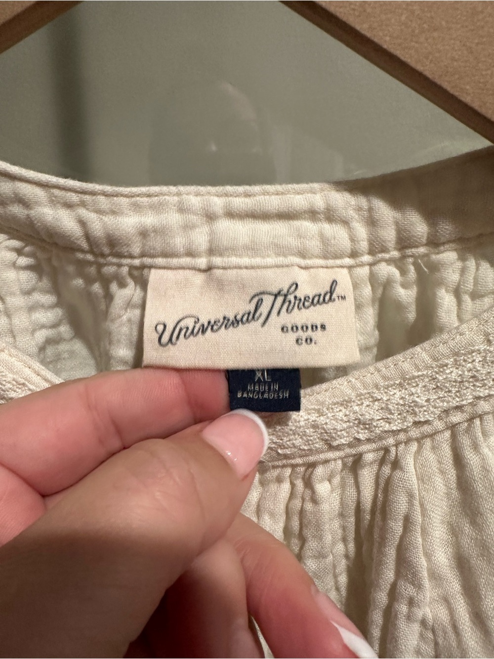 Universal Thread Cream Lightweight Textured Button-Front Blouse - Picture 3 of 3